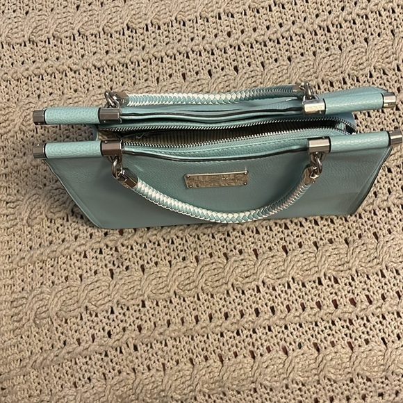 Carolyn Tucker collections seafoam blue with braided handles zipper‎ bag tote. - Picture 14 of 14